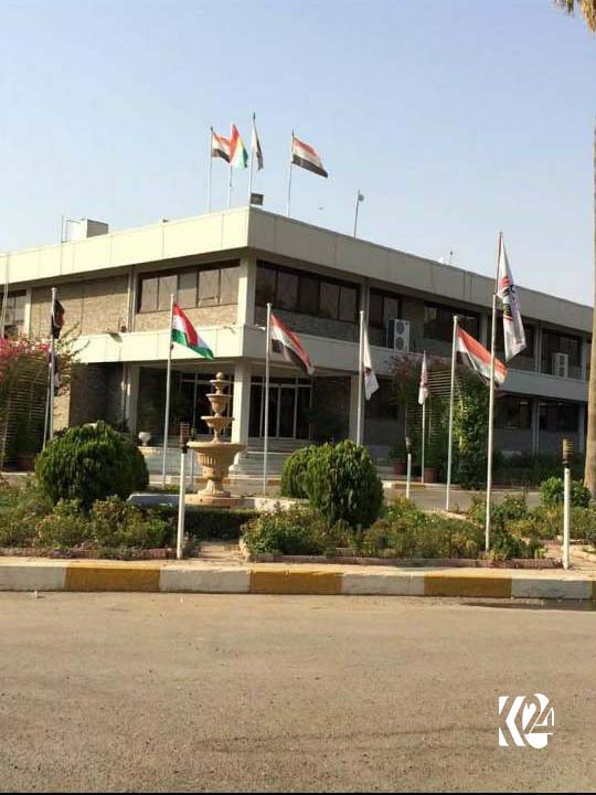 ئاڵای كوردستان لەسەر چەند كۆمپانیایەكی نەوتی كەركووك ھەڵكرا