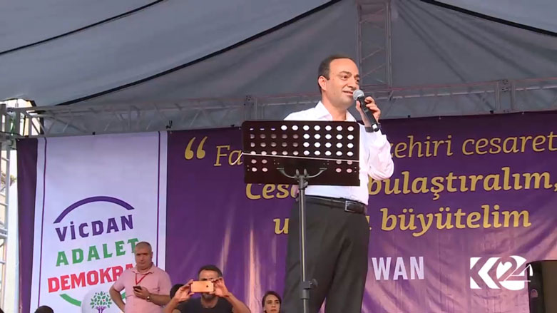 HDP "Mafê kesî nîne xwe di ser îradeya gelê Kurdistanê de bigrin"