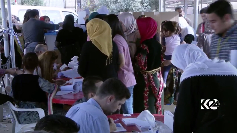 بالصور.. استمرار توافد المصوتين في استفتاء كوردستان