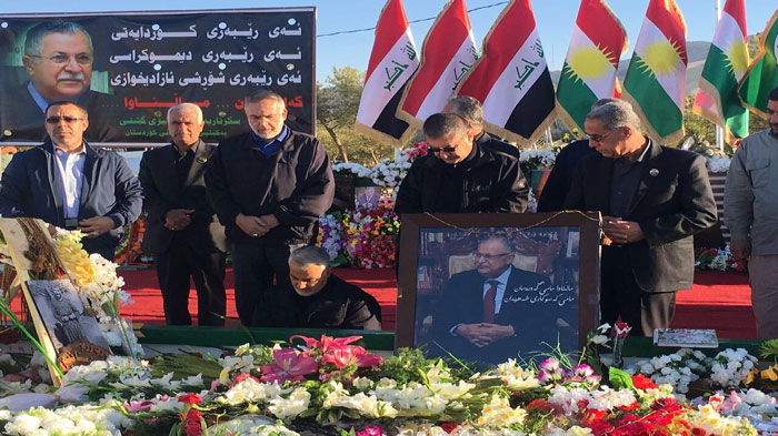 Iranian Quds Force Commander Qassem Soleimani visits the tomb of former Kurdish President of Iraq Jalal Talabani in Sulaimani Province, Oct. 12, 2017. (Photo: PUK media)