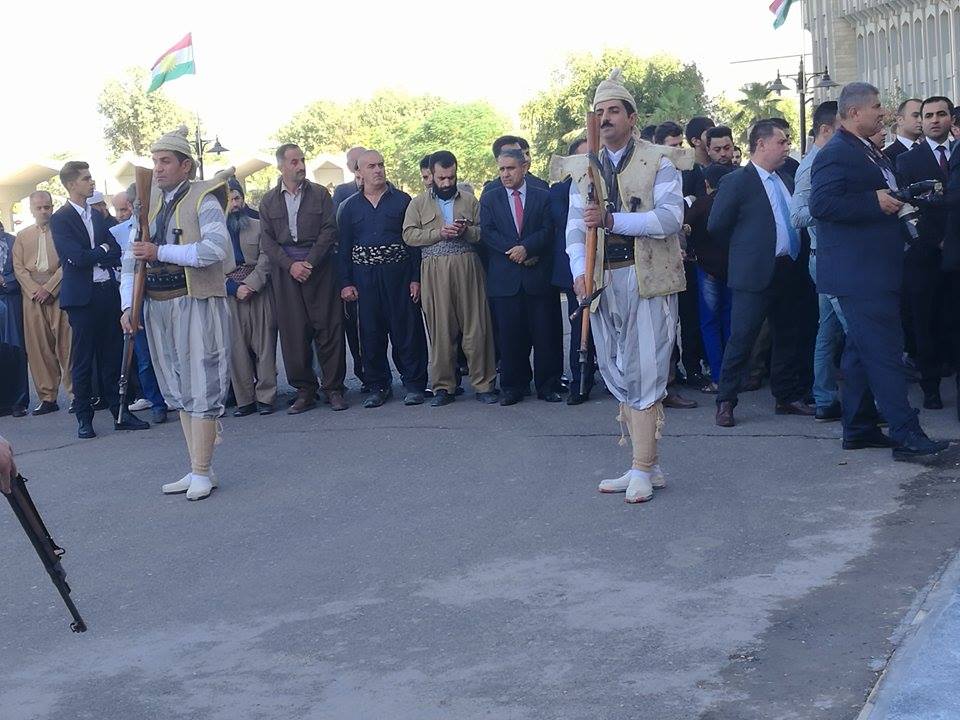 رێوڕەسمی كۆچی دوایی شوان قەڵادزەیی لە پەرلەمانی كوردستان بەڕێوەدەچێت
