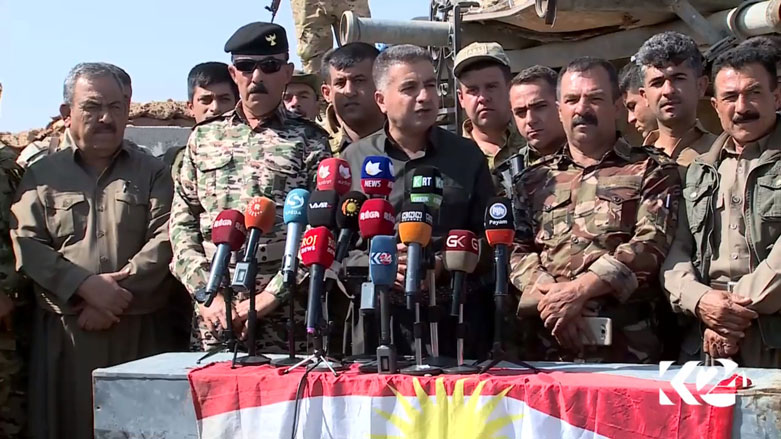 Fermandarekî Pêşmerge: Sengerên xwe ji artêşa Iraqê re vala nakin 