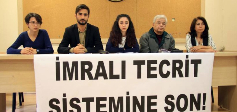 ژمارەیەك لەو پارێزەرانی داوای دیداری ئۆجەلان دەكەن