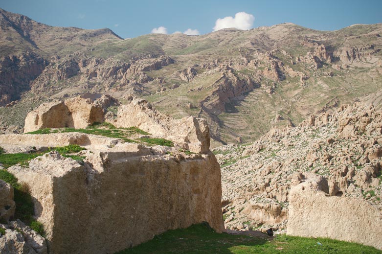 The mountains behind Kale are a hinterland separating it from the Kurdish and Christian villages in the Nahla valley.