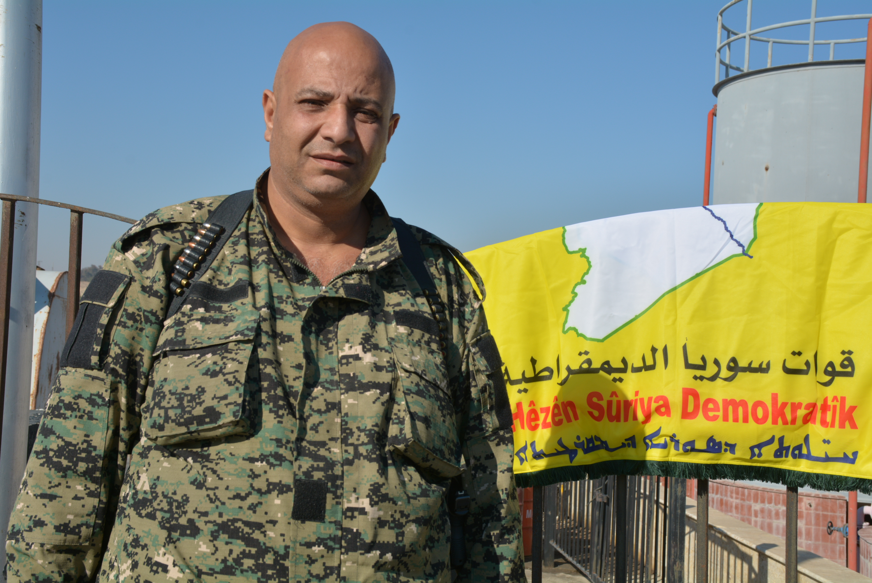 ته‌لال سلۆ، گوته‌بێژی پێشووی هه‌سه‌ده‌