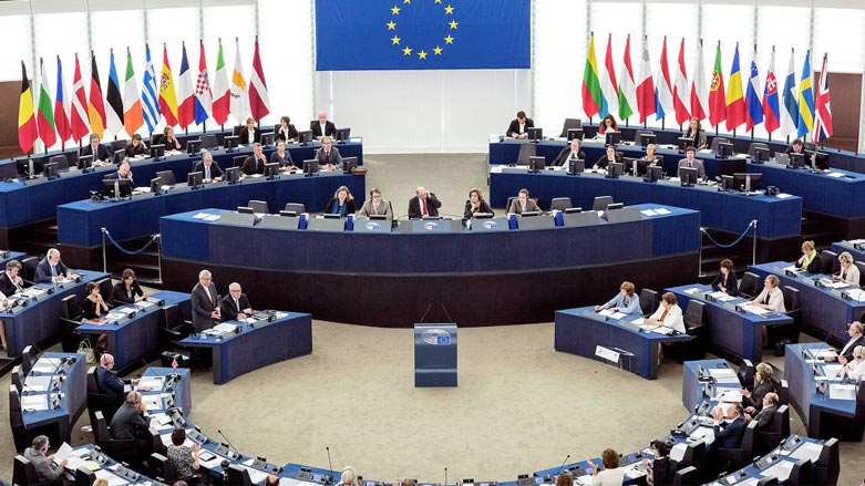 سه‌رۆكی وڵاتێكی ئه‌وروپی یه‌كێتی ئه‌وروپا به‌ ترسنۆك وه‌سف ده‌كات