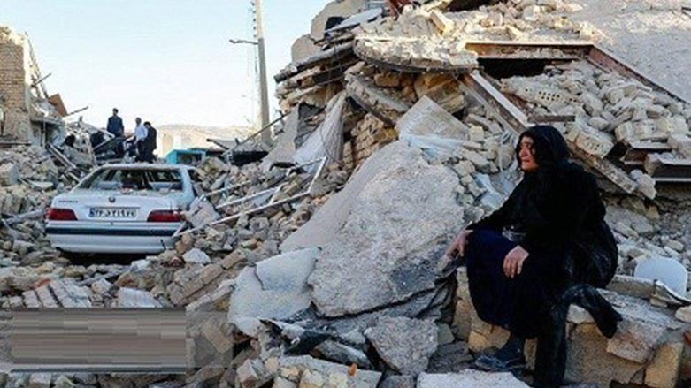 به‌ هۆى بوومه‌له‌رزه‌كه‌ى كرماشانه‌وه‌ تا ئێستا زياتر له‌ 600 هاووڵاتى گيانيان له‌ده‌ستداوه‌