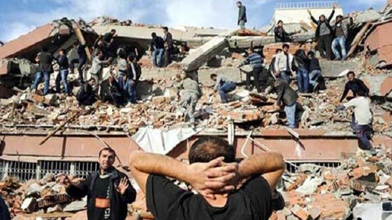 زيانلێكه‌وتووانى بوومه‌له‌رزه‌كه‌ى سه‌رپێڵى زه‌هاو له‌ ده‌سه‌ڵات نيگه‌رانن