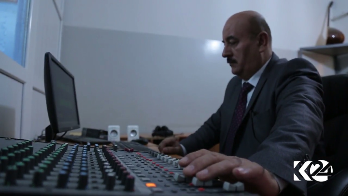 Ranj Hamid, the manager of the voice department at the Runaki Center for the Blind. (Photo: Kurdistan 24) 