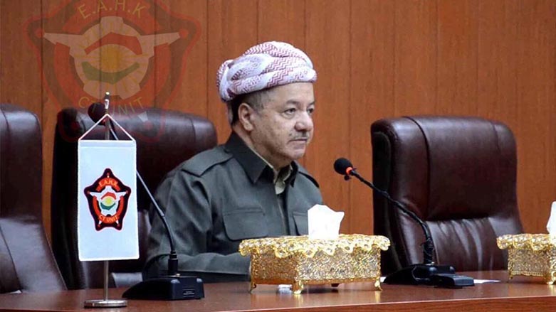 Former Kurdistan Region President Masoud Barzani during a meeting with officials from the Kurdistan Region Security Council’s (KRSC) Counter-Terrorism Department, Dec. 13, 2017. (Photo: KRSC Press)
