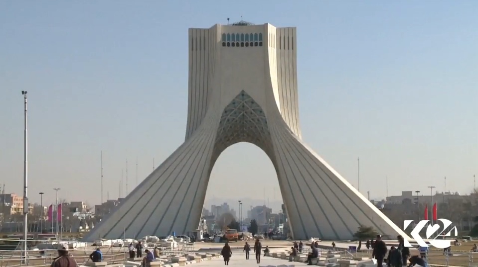 فشاره‌كانى ئيتڵاعات له‌سه‌ر تۆڕه‌كۆمه‌ڵايه‌تييه‌كان زيادى كردووه‌