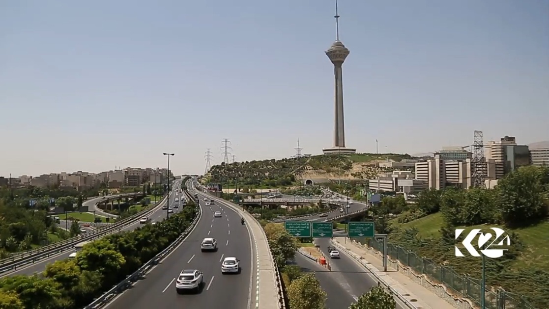 له‌ ئێران 11 مليۆن كه‌س له‌ ژێر هێڵى هه‌ژارييه‌وه‌ن