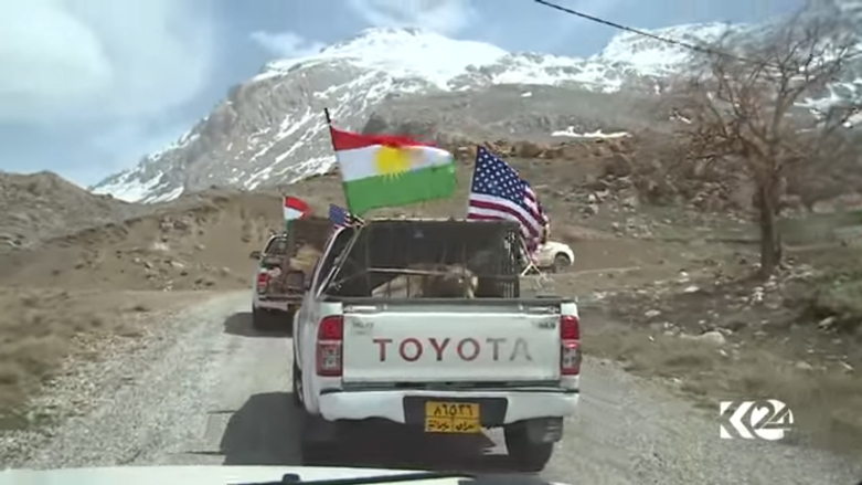 بالصور.. الدببة تجول بحرية في براري كوردستان