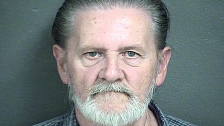 امريكي يسطو على بنك هربا من العيش مع زوجته