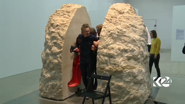 خروج ابراهام من الصخرة