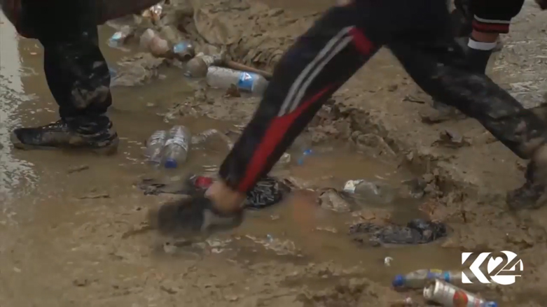 بالصور.. حدة المعارك تصعد موجة النزوح بالموصل وسط ظروف مأساوية