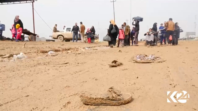 بالصور.. حدة المعارك تصعد موجة النزوح بالموصل وسط ظروف مأساوية