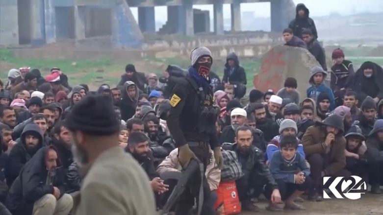 بالصور.. حدة المعارك تصعد موجة النزوح بالموصل وسط ظروف مأساوية