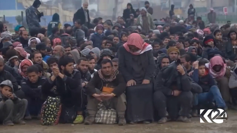 بالصور.. حدة المعارك تصعد موجة النزوح بالموصل وسط ظروف مأساوية