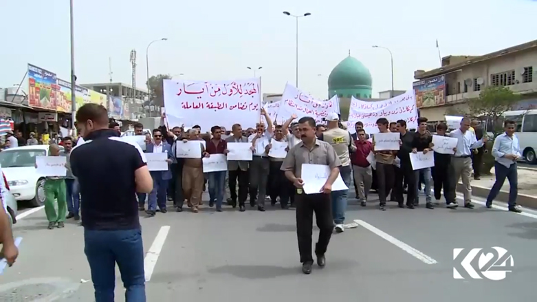 بالصور.. عيد العمال بكوردستان.. احتفال ومسيرات وشكاوى