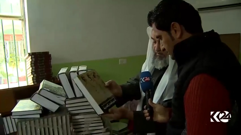 بالصور.. ماذا فعل داعش بملايين الكتب في الموصل؟