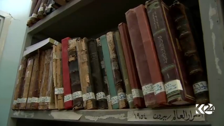 بالصور.. ماذا فعل داعش بملايين الكتب في الموصل؟