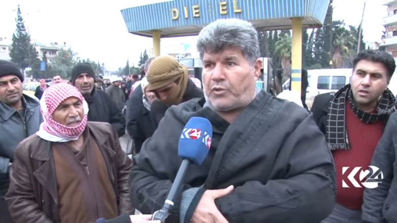 مواطن يشكو من عدم توفر وقود التدفئة