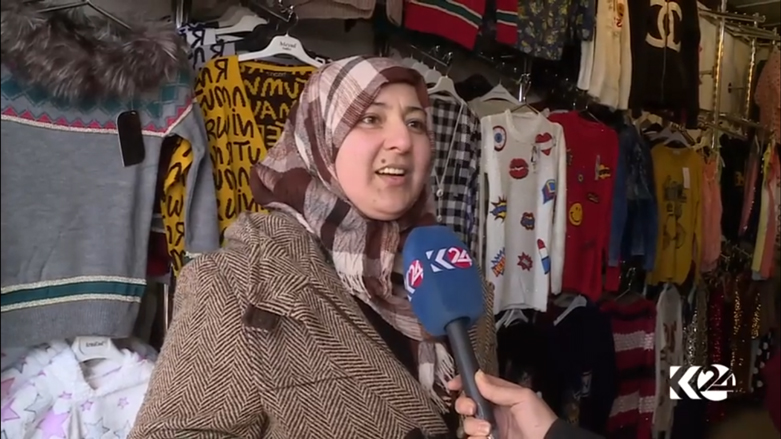 بالصور.. اسواق الموصل تطيح بالسواد وتصطبغ بالألوان الزاهية