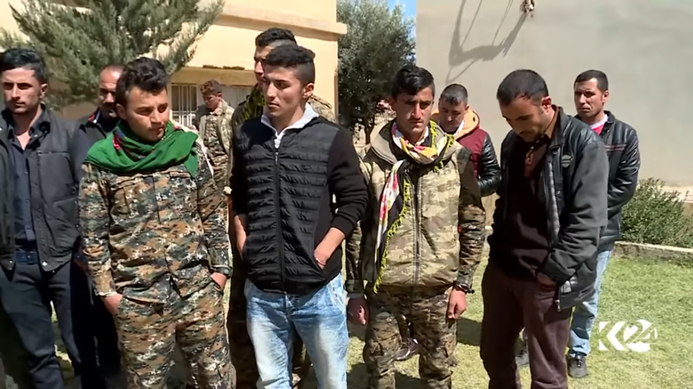 المئات من وحدات حماية سنجار انضمت لصفوف البيشمركة