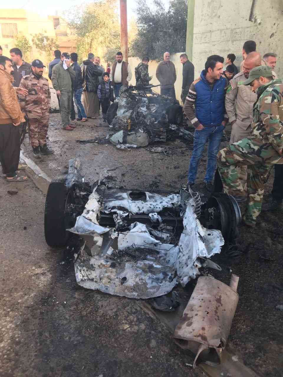 تەقینەوەی ئۆتۆمبێلێك لە داقووق
