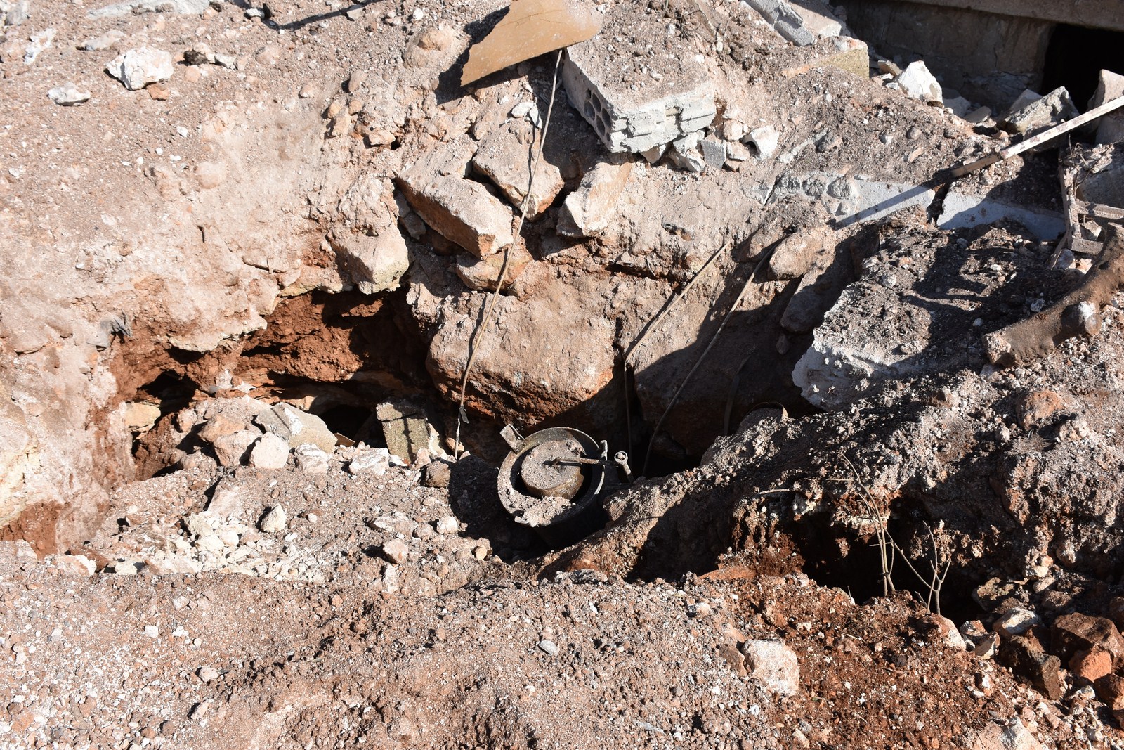 گوندێكی عەفرین خاپوور دەكرێت