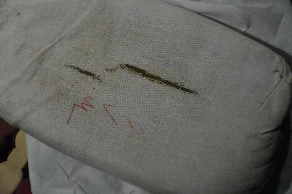 Security forces arrest a drug dealing gang in the Shia holiest city of Najaf. (Photo: Social Media)