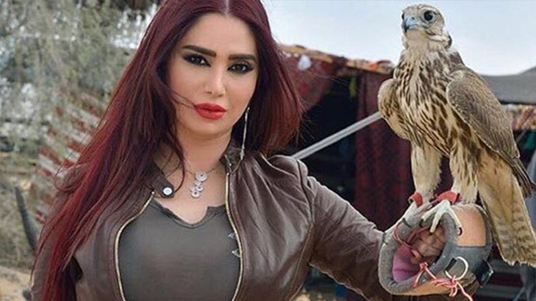 به‌ هۆى جله‌كانييه‌وه‌ كچه‌ هونه‌رمه‌ندێكى سووريا رووبه‌ڕووى ره‌خنه‌ ده‌بێته‌وه‌