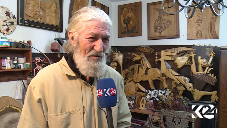 Nîvê temenê xwe bi qewartina daran re derbas kiriye