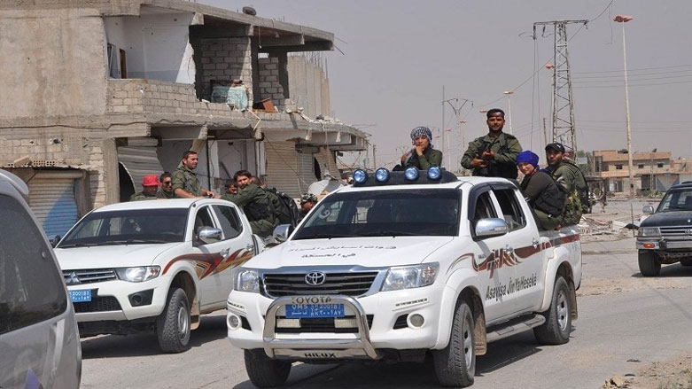 Asayişa Minbicê 55 tometbarên DAIŞê serbest berdan