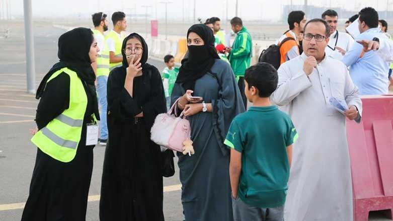 نخستین حضور زنان در ورزشگاه در عربستان