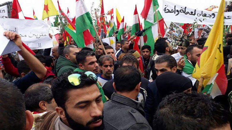 Kurdên li Libnanê piştgîriya Efrînê dikin