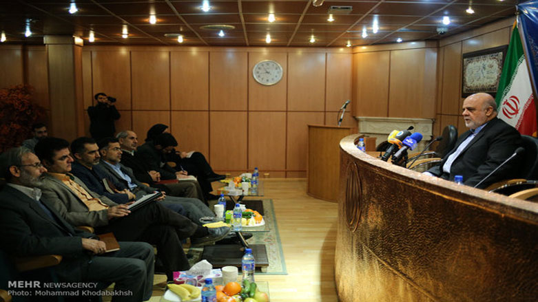 ایرج مسجدی سفیر جمهوری اسلامی ایران در عراق در نشست خبری روز 23 دی ماه در تهران به تلاش تهران برای بهبود روابط بین اربیل و بغداد اشاره کرد.