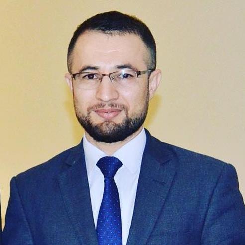 كاوه‌ ئه‌حمه‌د ، جێگرى به‌ڕێوه‌به‌رى ئێن ئارتى و به‌ڕێوه‌به‌رى ژوورى هه‌واڵ