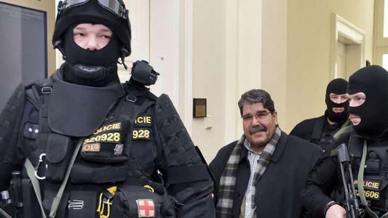 ساڵح موسليم چيكى به‌جێهێشت