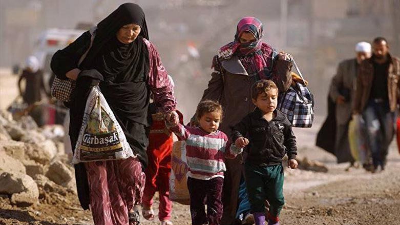 ئاواره‌كان: عه‌بادى ده‌يه‌وێت بۆ به‌رژه‌وه‌ندى خۆى له‌ هه‌ڵبژاردن به‌كارمان بهێنێت