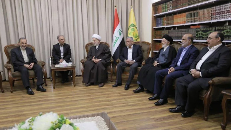 العامري كان من ضمن الحاضرين في اللقاء - صورة من مكتب حمودي