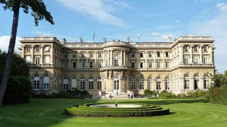 فرانسە از برنامه‌ موشکی و مداخله ایران در منطقە نگران است