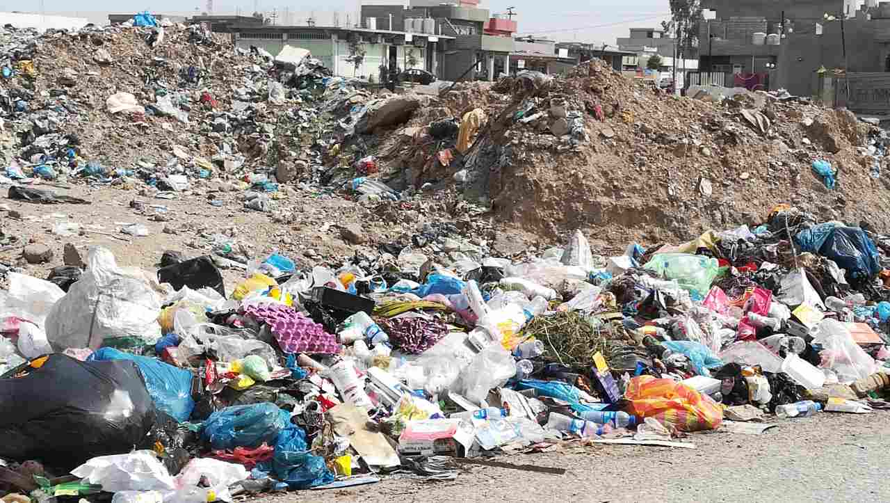 Kirkuk garbage crisis worsens as Iraq revokes contract with Kurdish company