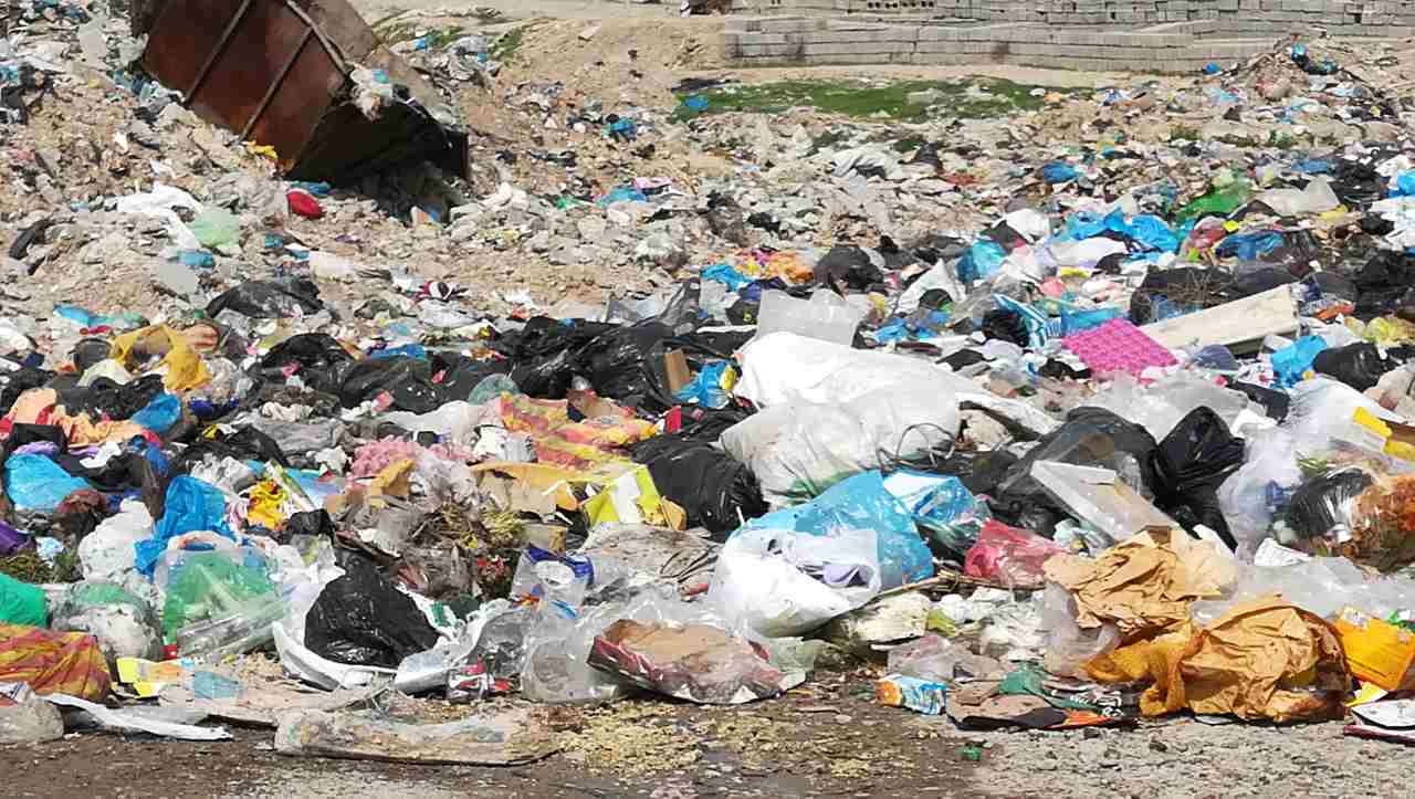 Kirkuk garbage crisis worsens as Iraq revokes contract with Kurdish company