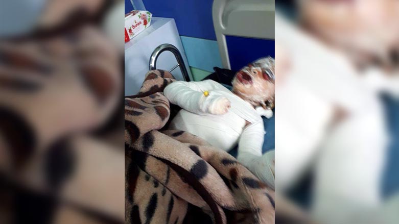 یەکێک لەو سێ منداڵەی لە لایەن باوکیان سووتێندران گیانی لەدەستدا