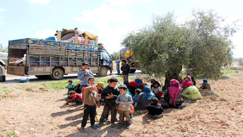 Artêşa Tirk û Çekdar nahêlin xelkê Efrînê vegerin malên xwe