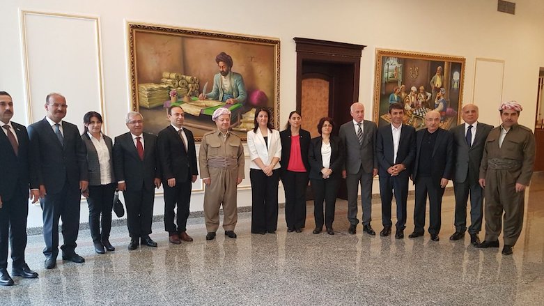 A high-level delegation of Turkey’s pro-Kurdish Peoples’ Democratic Party (HDP) met with former Kurdistan Region President Masoud Barzani in Erbil, Kurdistan Region, April 7, 2018. (Photo: Social Media)