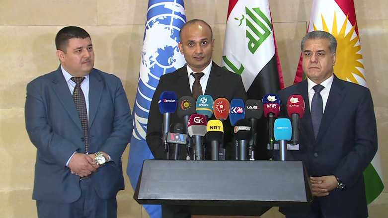 Head of the KRG Department of Foreign Relations (DFR) Falah Mustafa (R) and Representative of UNFPA in Iraq Ramanathan Balakrishnan (M) hold a press conference in Erbil, April 10, 2018. (Photo: Kurdistan 24)