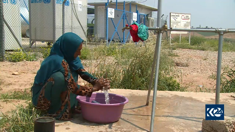 بالصور.. نازحون بكوردستان يرفضون العودة وموصلية تؤكد: 